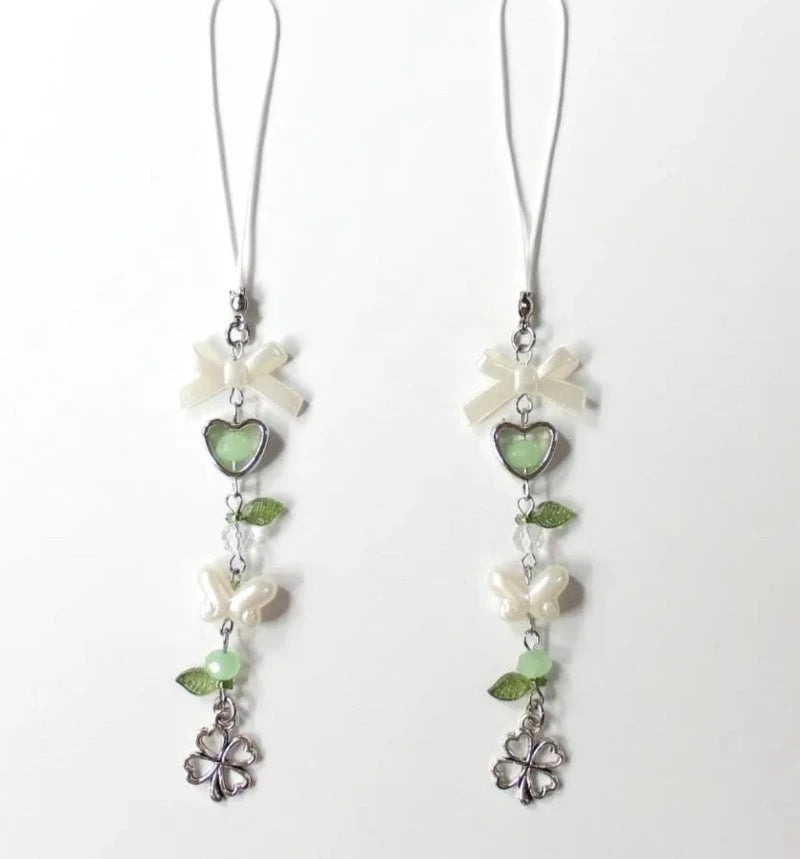 Minimal Clover Phone Charm