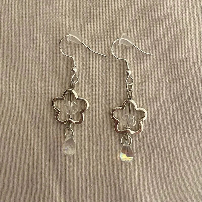 Flower Droplet Earrings