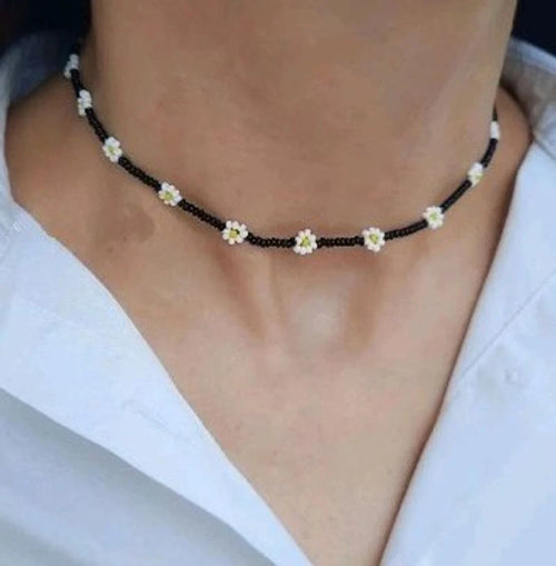 Black Daisy Beaded Necklace