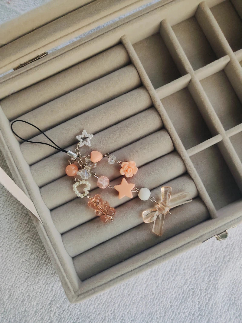 Rosy Pintresty Phone Charm