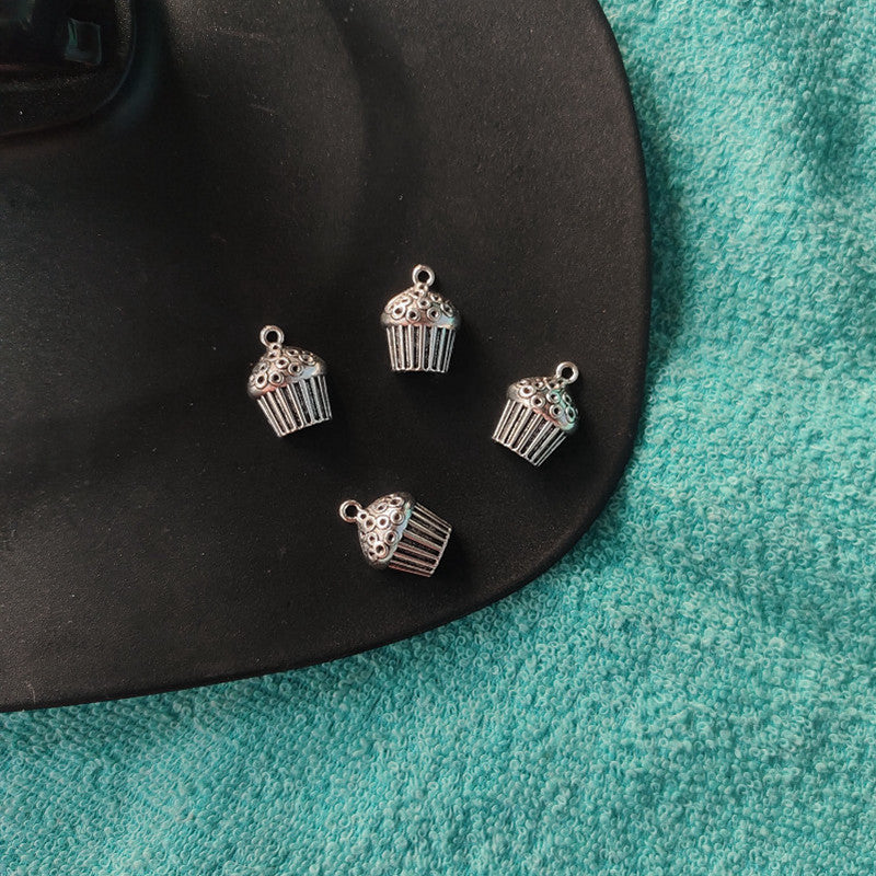 Cupcake Charm Per Piece