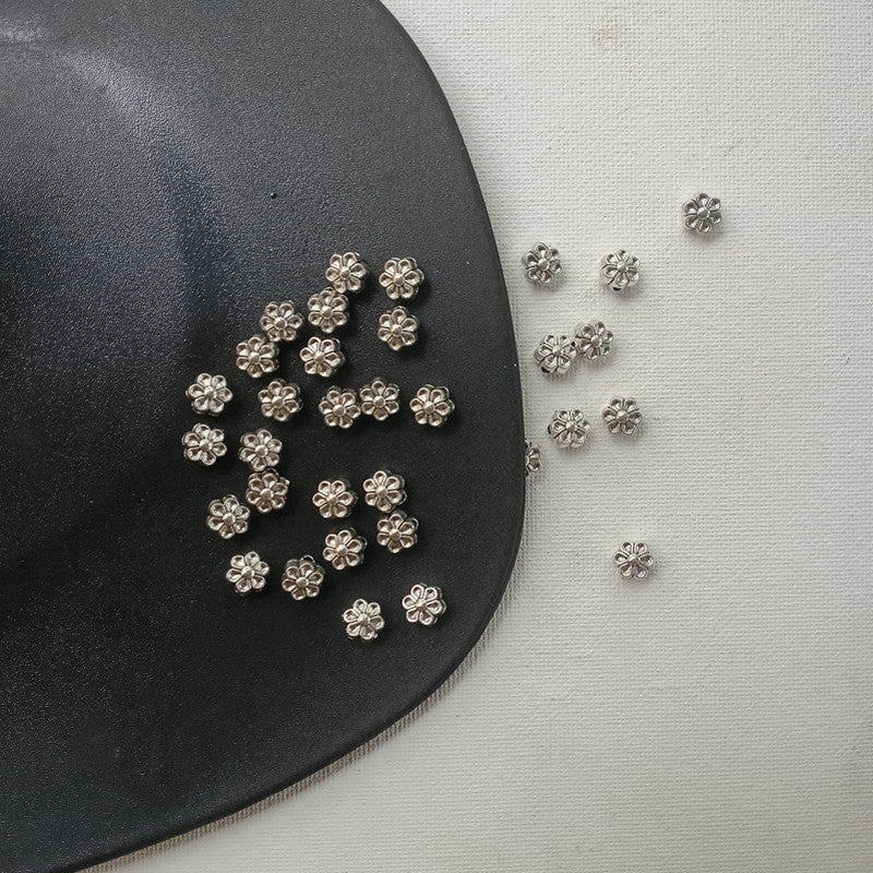 Flower Bead Per Piece