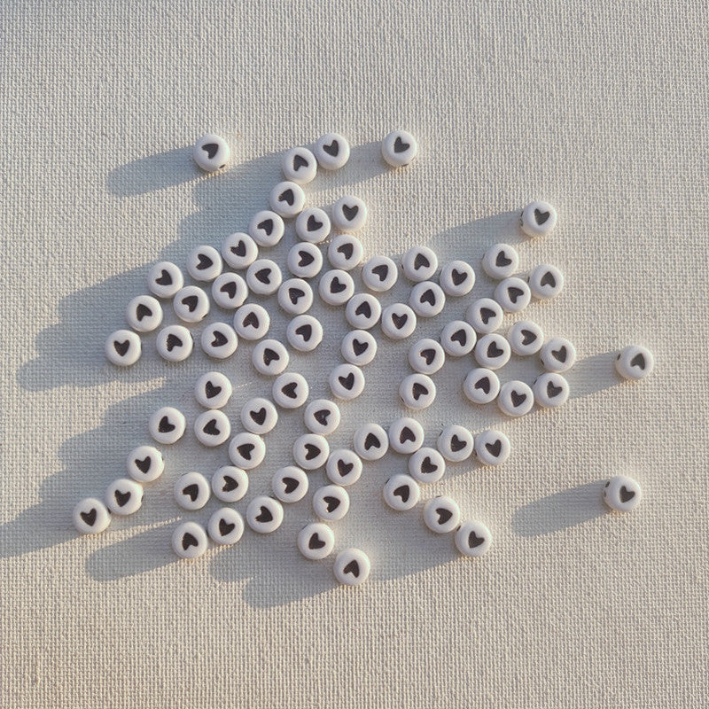 Black Heart Beads 10 Gram