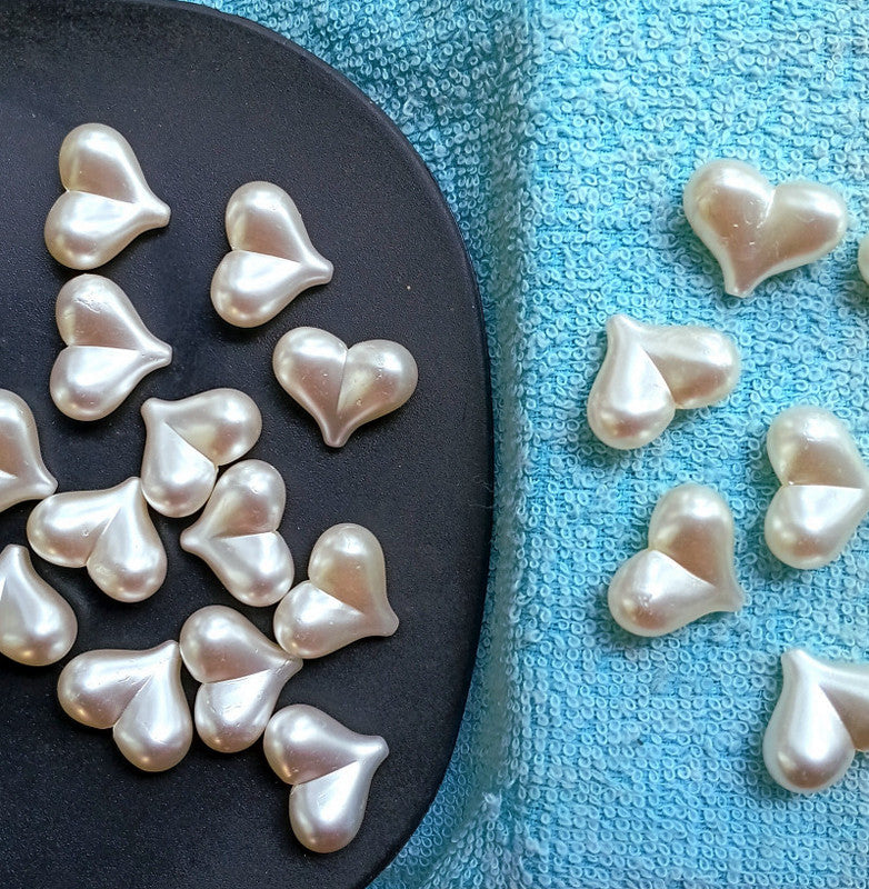 White Big Puffy Heart 10 Gram