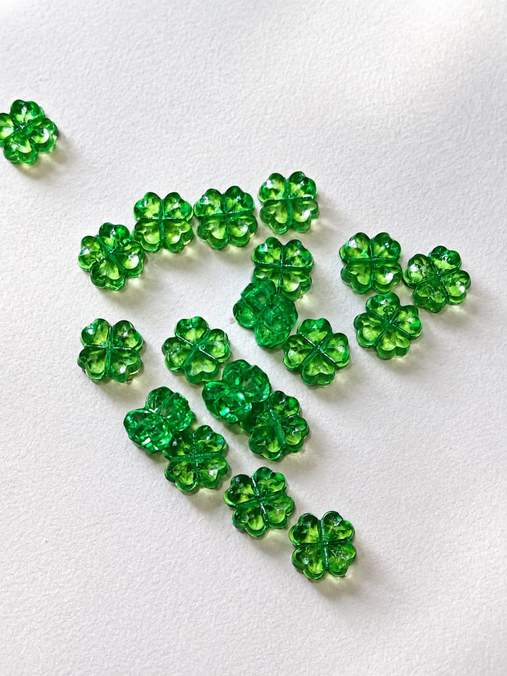 Dark Green Clover