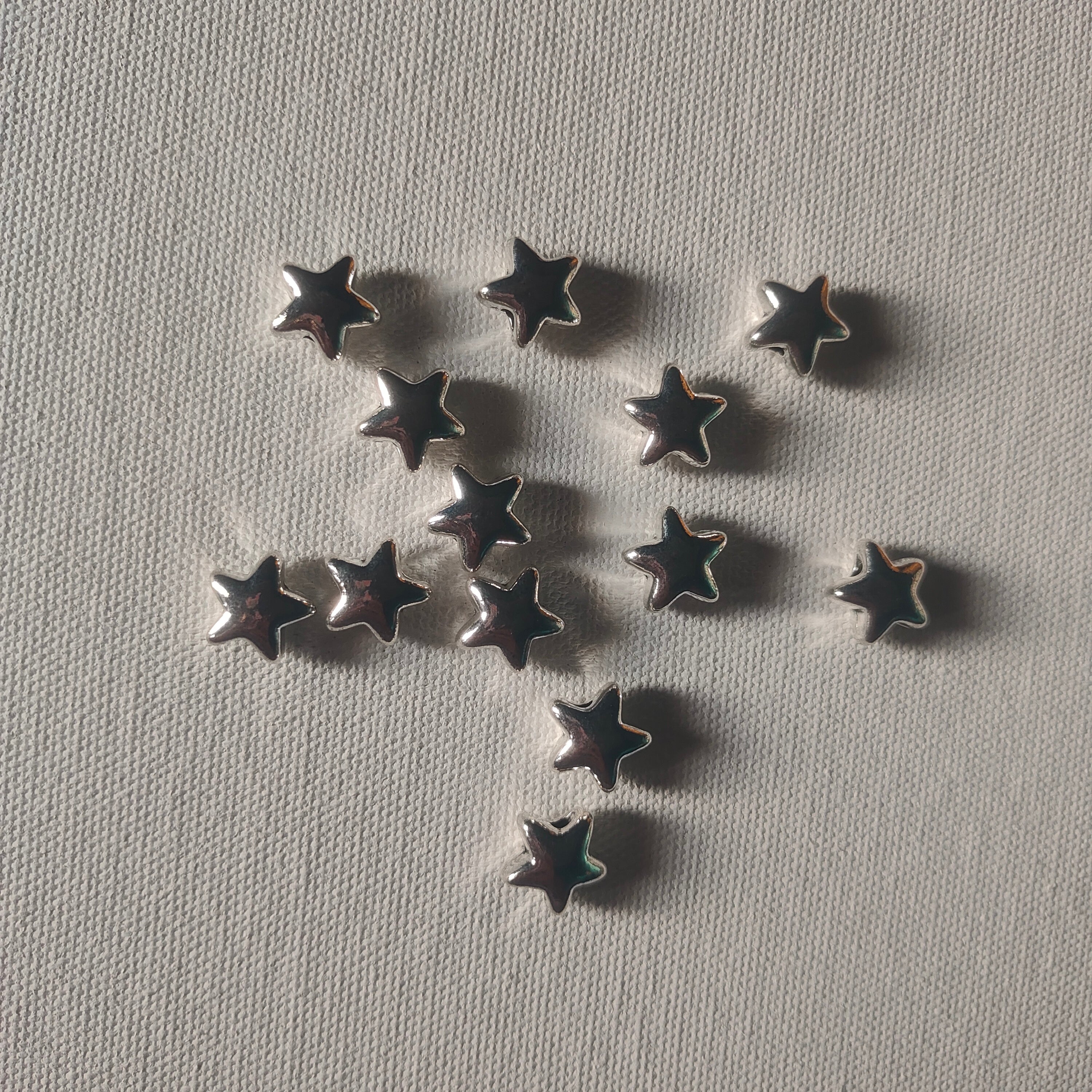Chunky star bead per piece