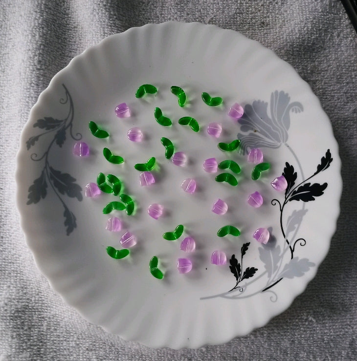 Purple glass tulip premium