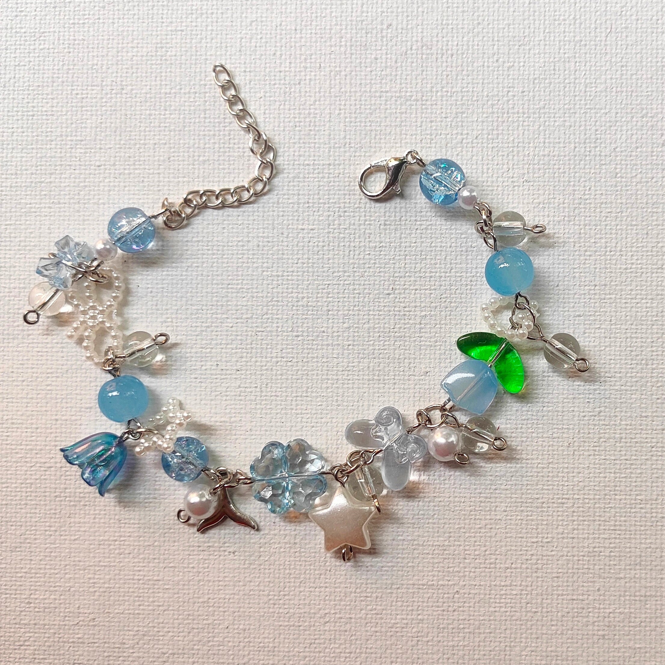 Blue tulip bracelet
