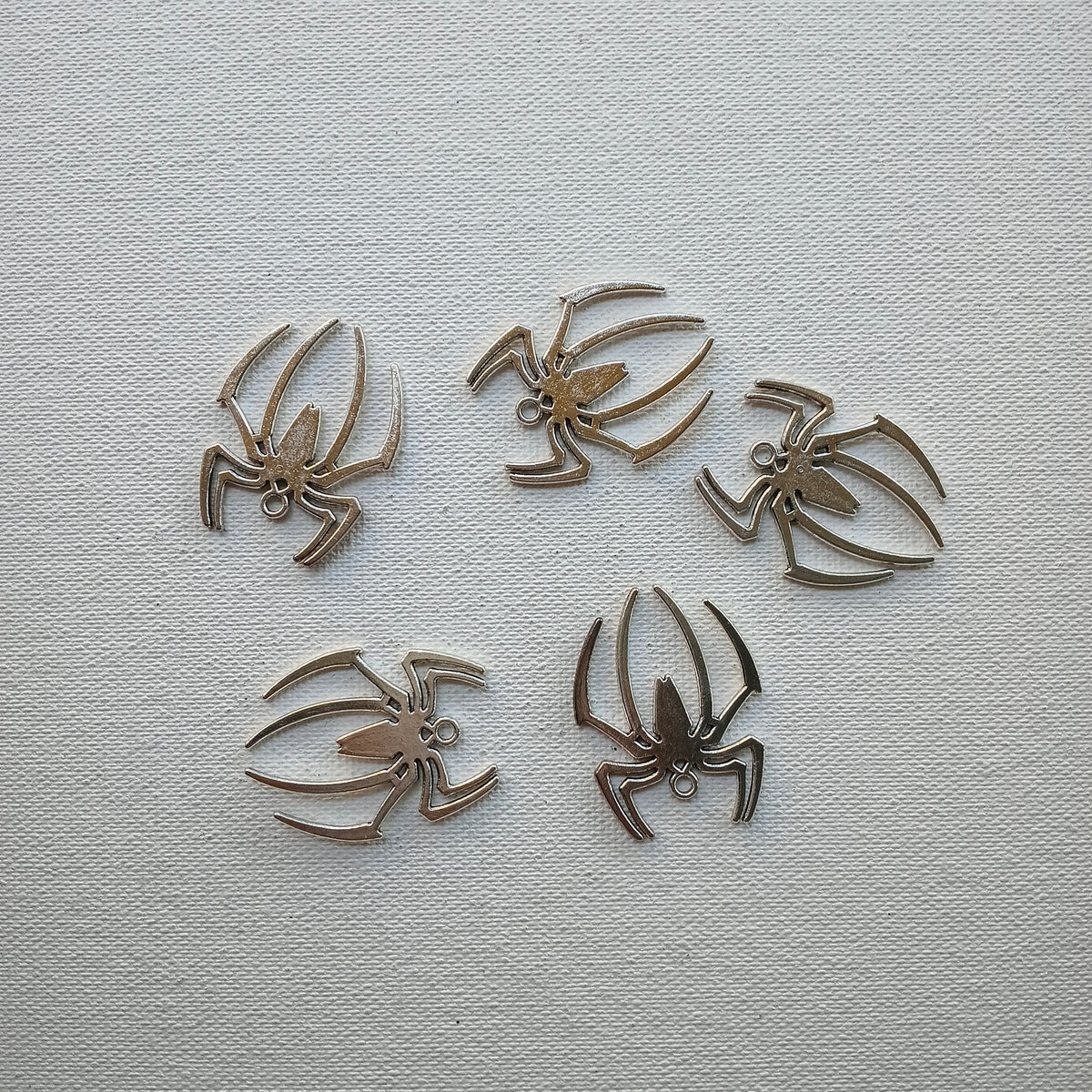 Chunky spider new per piece