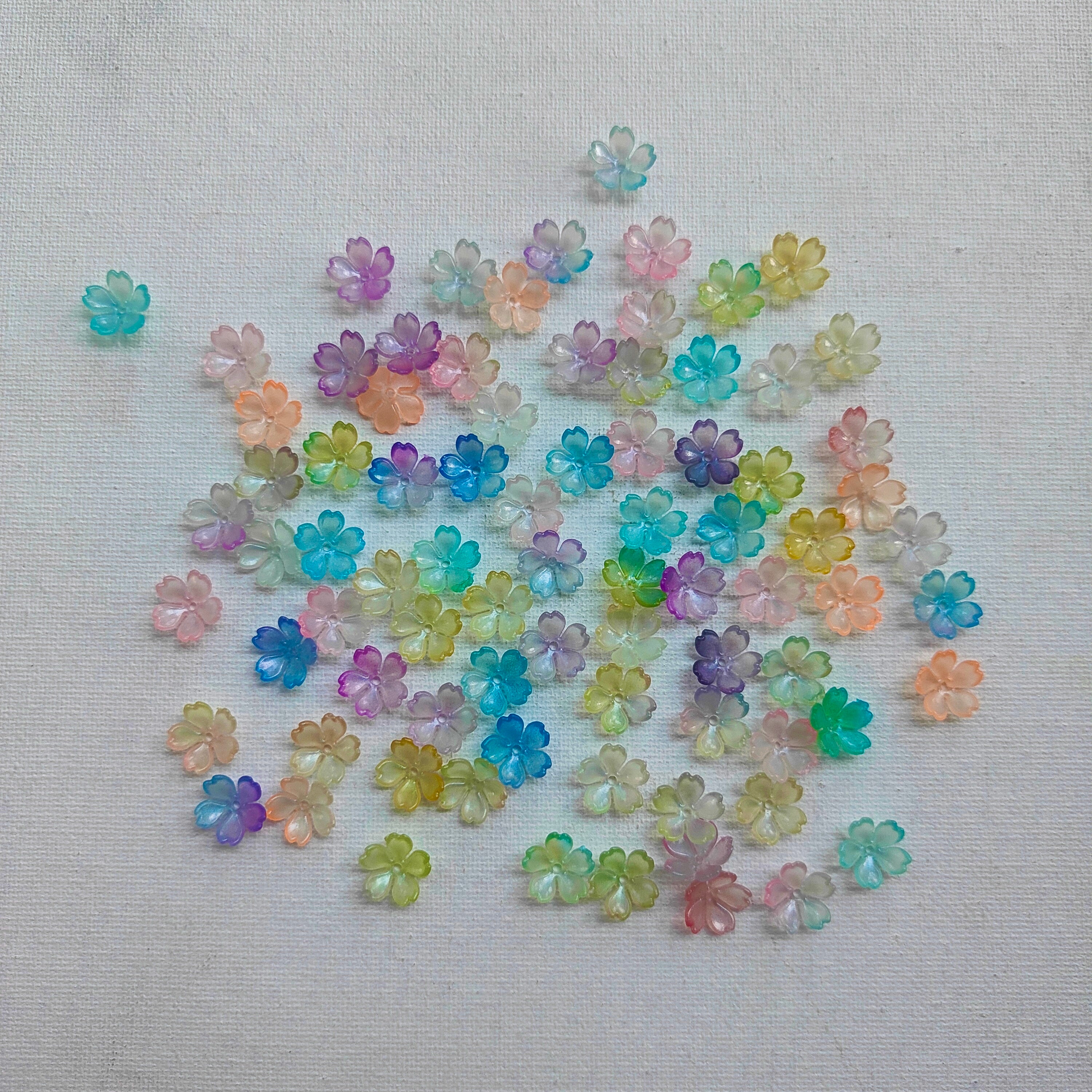 Mini acrylic flowers 10 grm